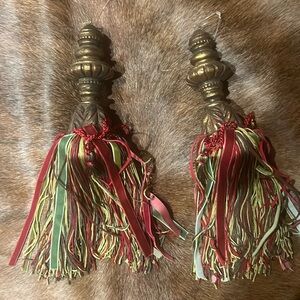 VICTORIAN CEILING FAN PULLS. SET OF 2. Great condition!!